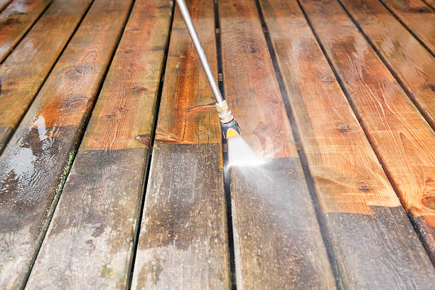 Why Choose Our Certified Pressure Washing Experts for Your Project Needs in Hernando, MS?