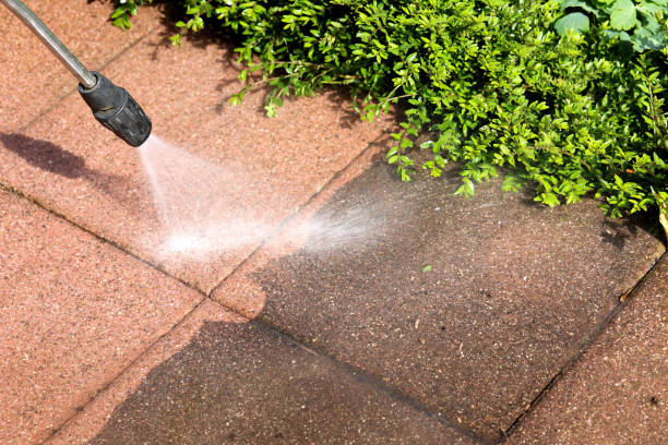 Why Choose Our Certified Pressure Washing Experts for Your Project Needs in Hernando, MS?